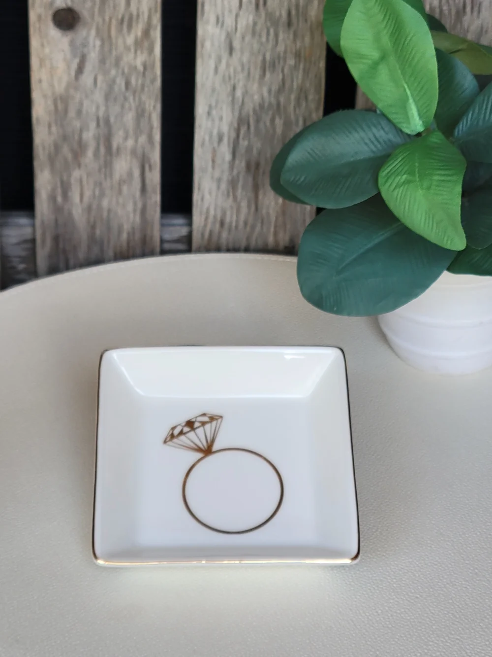White Porcelain Ring Dish with Gold Diamond Motif
